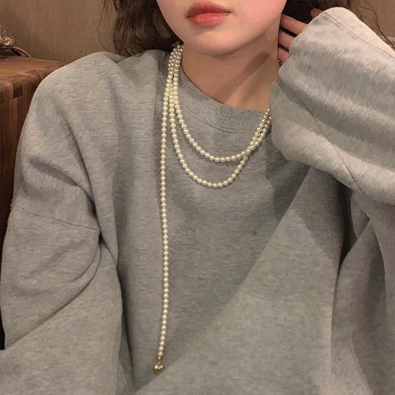 Elegant French Irregular Pearl Pendant Necklace: Versatile Luxury Clavicle Jewelry for Women