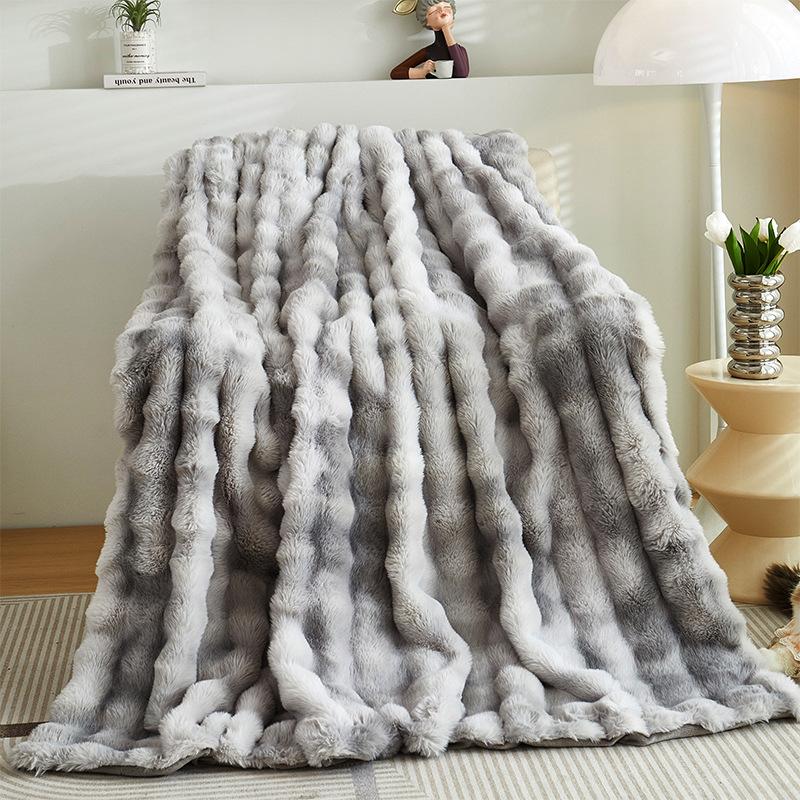 Plush Cover Blanket Rabbit Plush Blanket Thickening Winter Blanket Coral Fleece for Bed Sofa Blanket Cover Blanket Nap Blanket