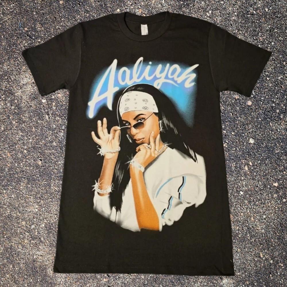 Aaliyah R&B ArtistGraphic T-shirt Small-XXL Unisex T-Shirt Graphic Tee XL