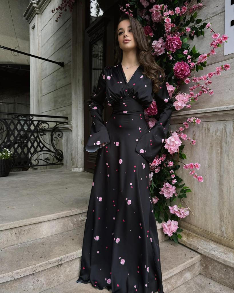 2025 Spring High-End French V-Neck Satin Print Swing Dress