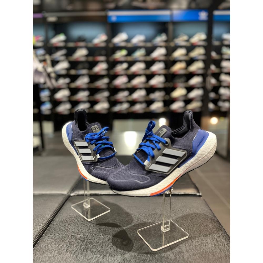 

Мужские кроссовки adidas Ultraboost 22 GX6642