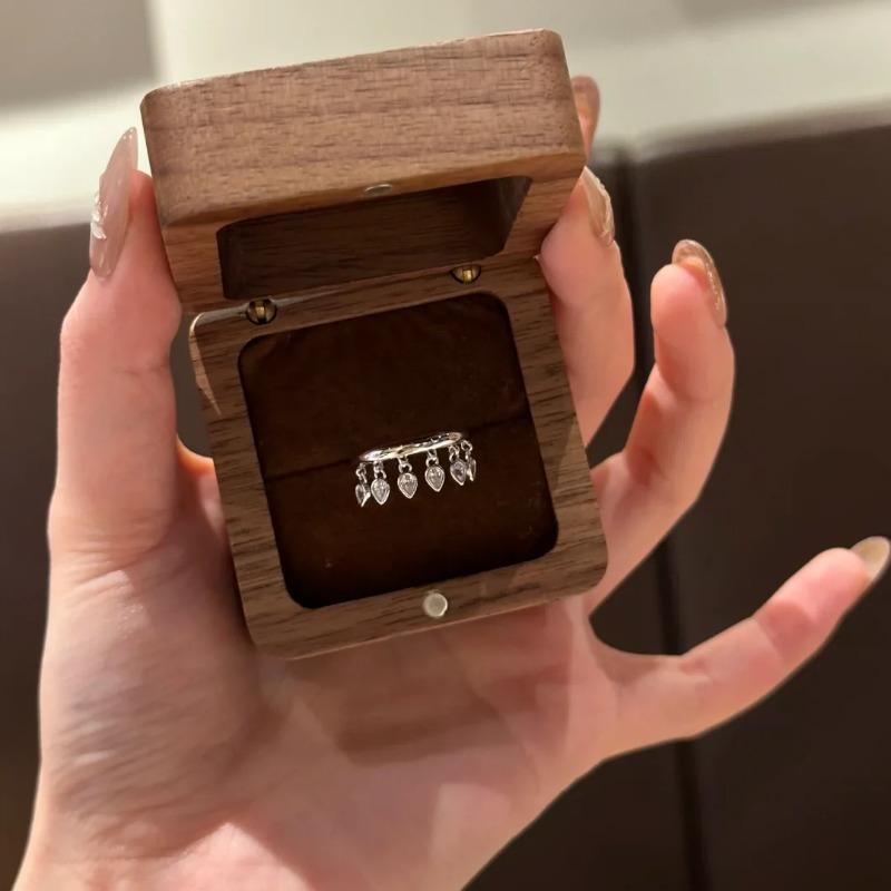 Modny szyk   Wysokiej jakości pierścionki z frędzlami w kształcie kropli wody dla kobiet, pierścionek luksusowy, odpowiedni do codziennej biżuterii