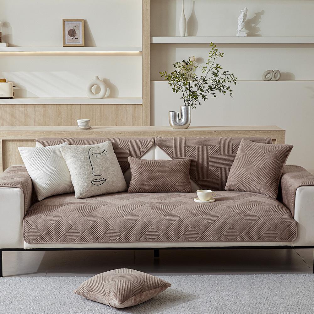 

Modern Style New Style Sofa Cushion Four Seasons Universal Simple Non-Slip Cushion Back Towel Plush Sofa Cover Cover Cloth 70x70cm