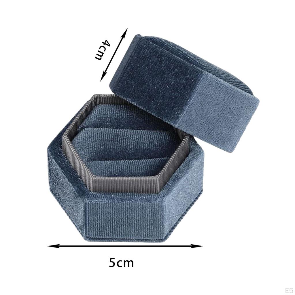 Elegant Velvet Ring Box for Special Occasions