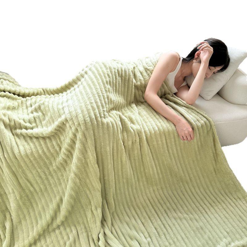 All-season Bedroom Throw Blanket Thickened Cut Flower Imitation Rabbit Plush Blanket Soft and Comfortable Home Sofa Blanket