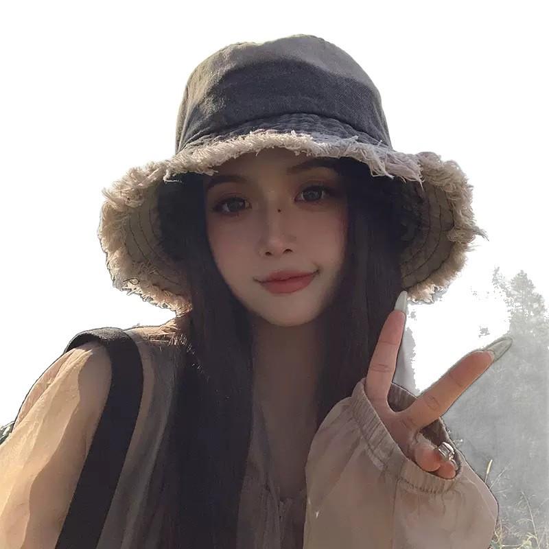 Japanese Retro Women's Denim Fisherman Bucket Hat, Distressed Sunshade for Larger Head, Face Slimming Sun Protection.
