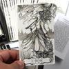 Karty Tarotu propasti Zkušenosti začínají jako beztvaré a prázdné Balíček 80 karet se dvěma alternativními