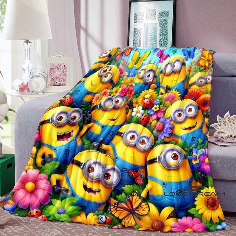 Kawaii (Minions) Cartoon Blanket with Big Eyes, Soft and Comfortable Flannel Blanket Suitable for Travel and Home Use.