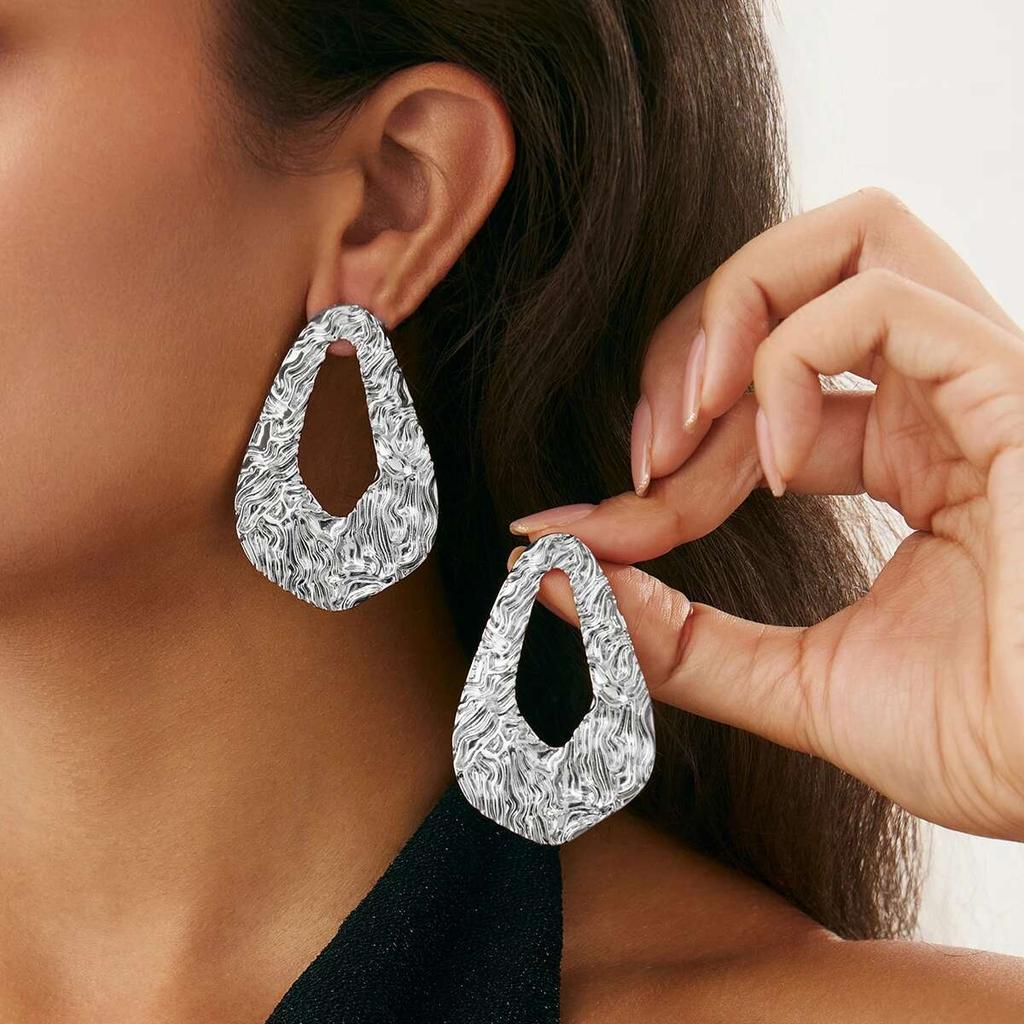 PuRui Punk Hollow Out Gold Color Wrinkled Texture Pendant Earrings Vintage Irregular Geometric Drop Earrings Female Zircon New