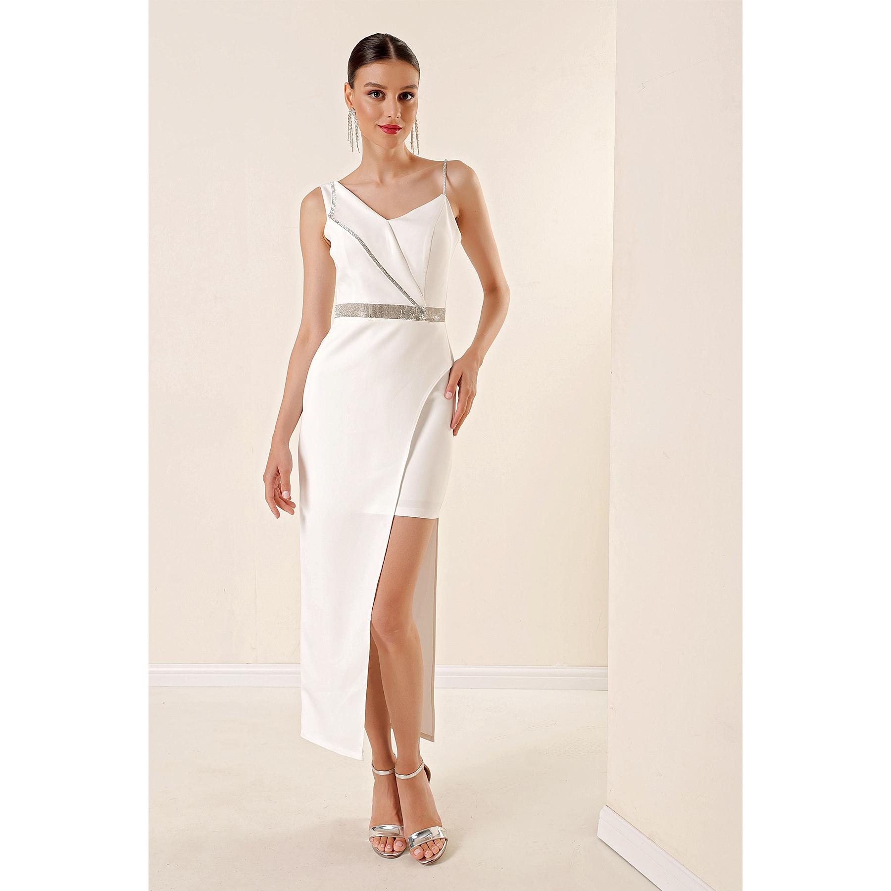 

Длинное платье на одно плечо с короткой подкладкой и одной стороной с камнем