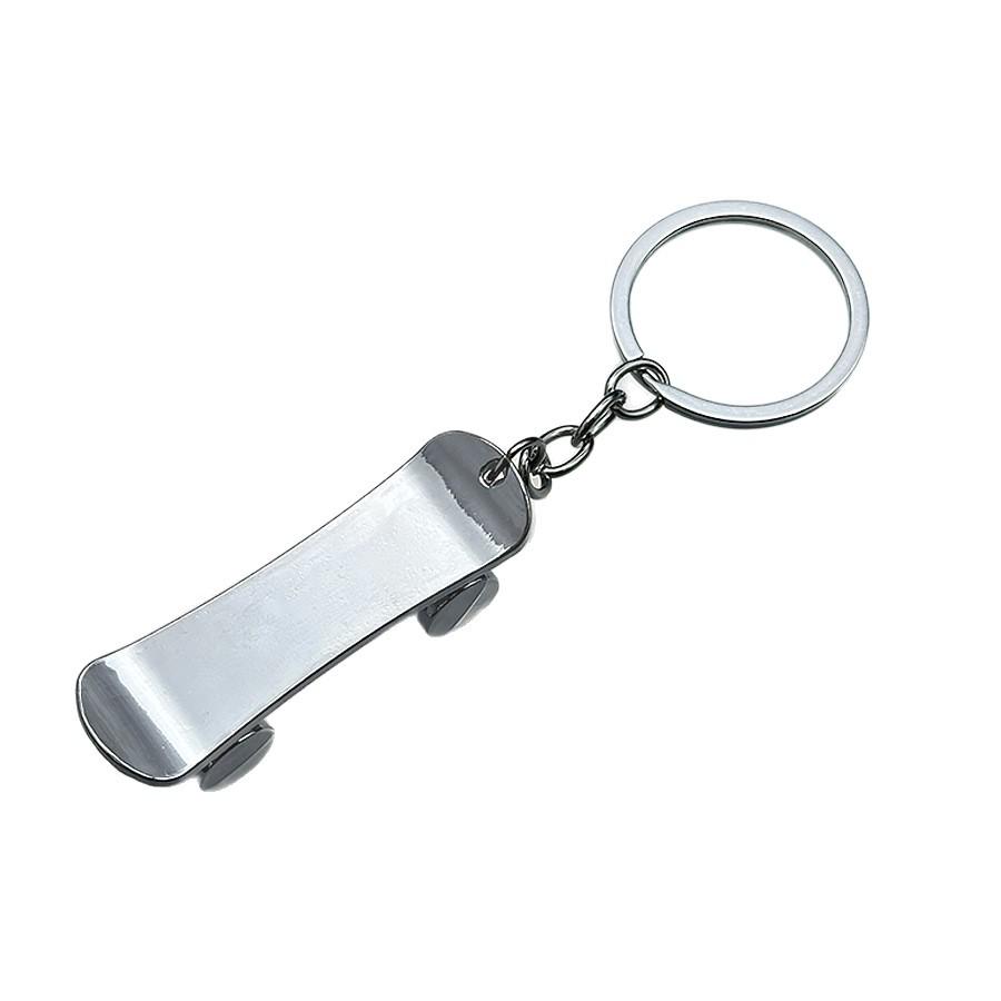 Creative Movable Metal Finger Skateboard Keychain: Rolling Miniature Cart Pendant Ornament