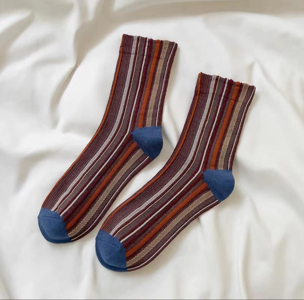 Retro Vertikal Gestreifte Color-Block Socken Frühling/ Mittelwadenhoch Unisex Freizeit Baumwollsocken Trendige Color-Block Gestreifte Socken