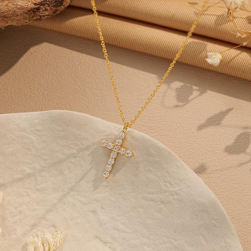 Women Hip Hop Full Diamond Cross Necklace Classic Personalized Collarbone Chain Durable Fashion Jewelry Gift