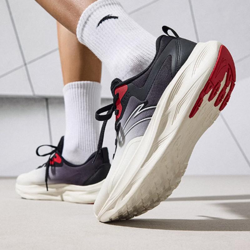 Anta Yichun Lightweight Thick Sole Mesh Shock Absorption Non-Slip Lightweight Rebound Low-Top Running Shoes Men sneaker White Black Red 912515513-1