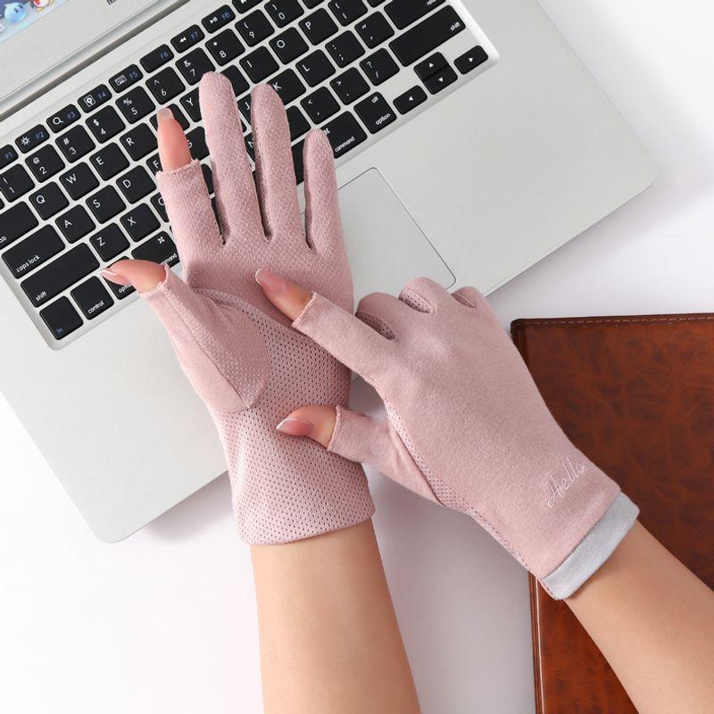 

Ice Silk Sun Protection Gloves Women UV Protection Driving Battery Car Electric Car Cycling Summer Women Riding Summer Long Heart Dew two-finger pink