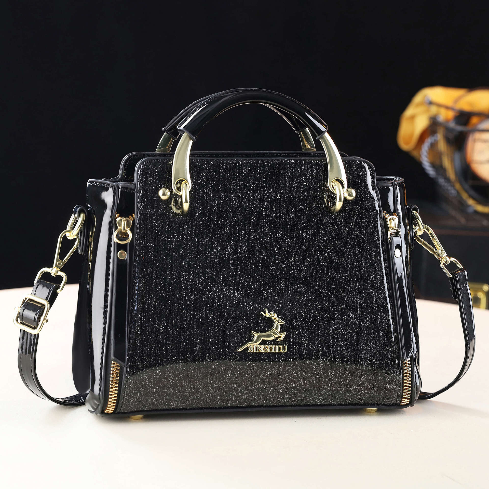 

2026 New European And American Style Patent Leather Handbag For Women