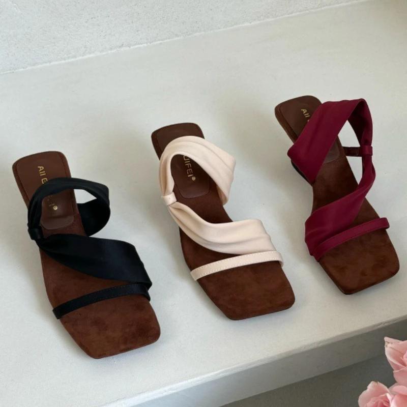 Fashion Elegant Square Toe Narrow Band Designer Brand Sandal Women Fashion Shallow Wedges Sandal Women Concise Comfortable Slide Sandal