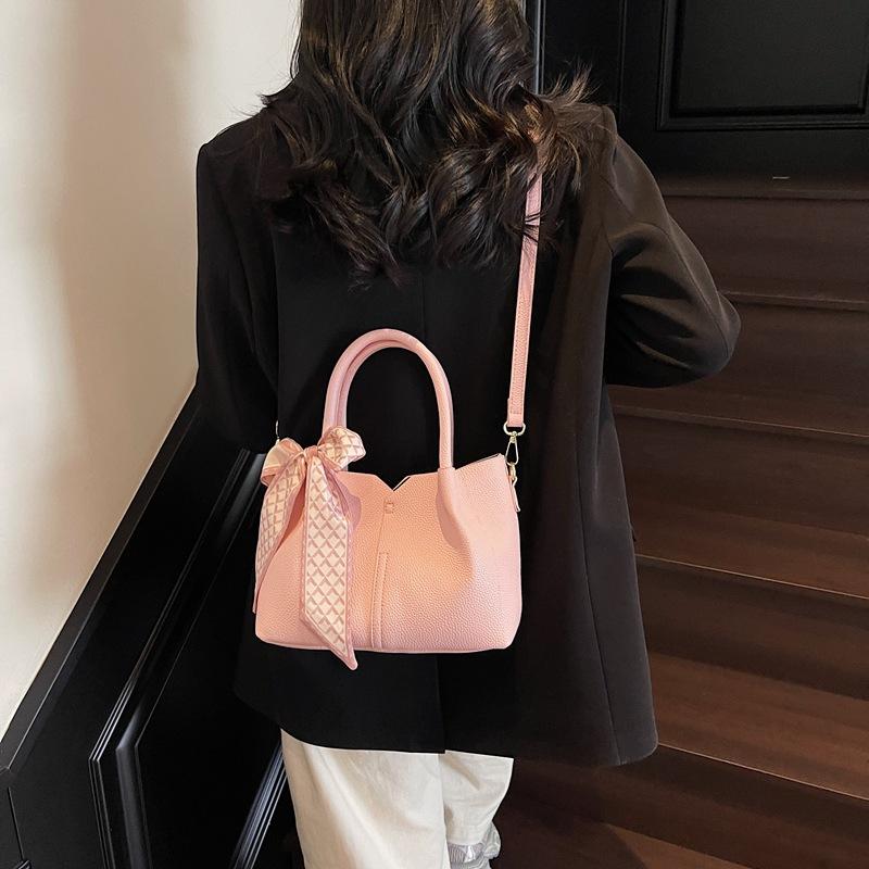New Women's Bags, Simple and Fashionable Bags, Women's Tote Bags, Trendy Large-capacity Portable Messenger Women's Bags
