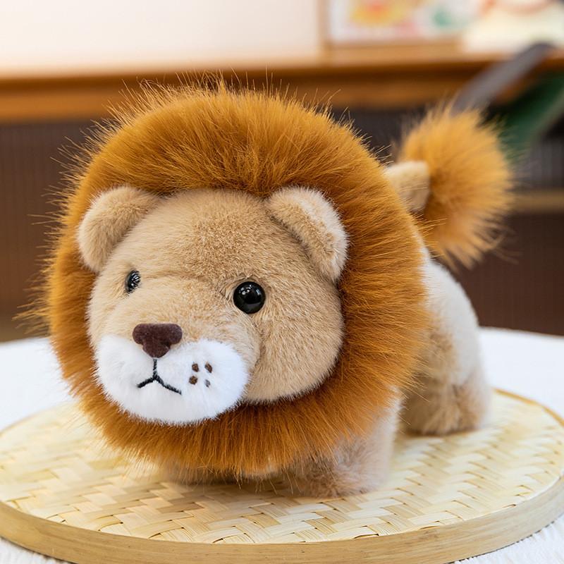 Cartoon Plush Lion And Cat Hand Wrist Pad For Relaxation And Gift Giving