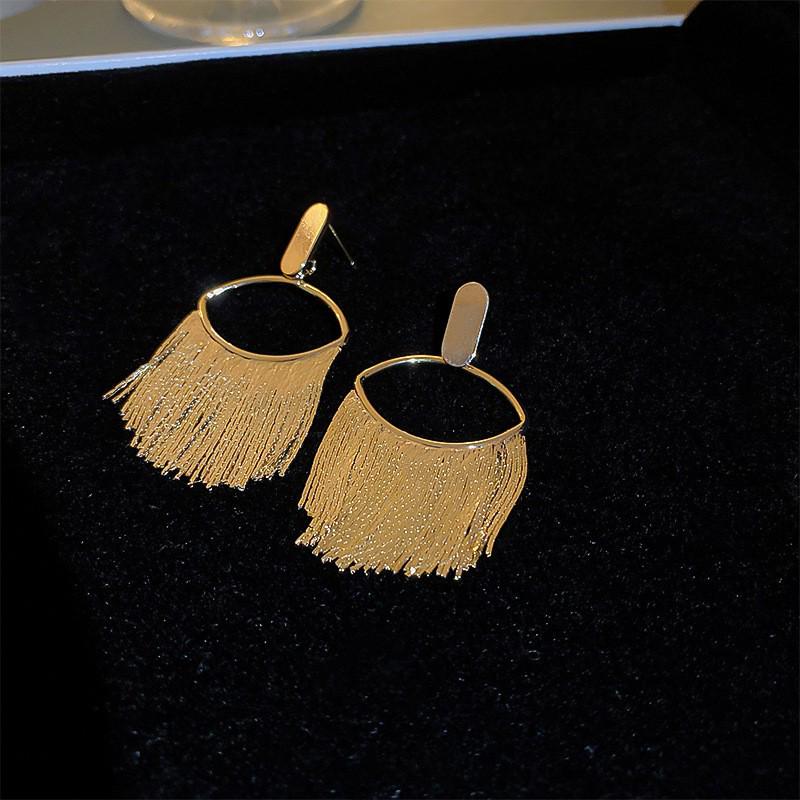 Vintage Silver Needle Round Flower Tassel Earrings - Retro Metallic Studs for Women