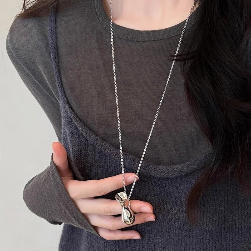 Temperament Water Bottle Pendant Necklace Elegant Fashion Jewelry Casual Long Sweater Chain  Lady
