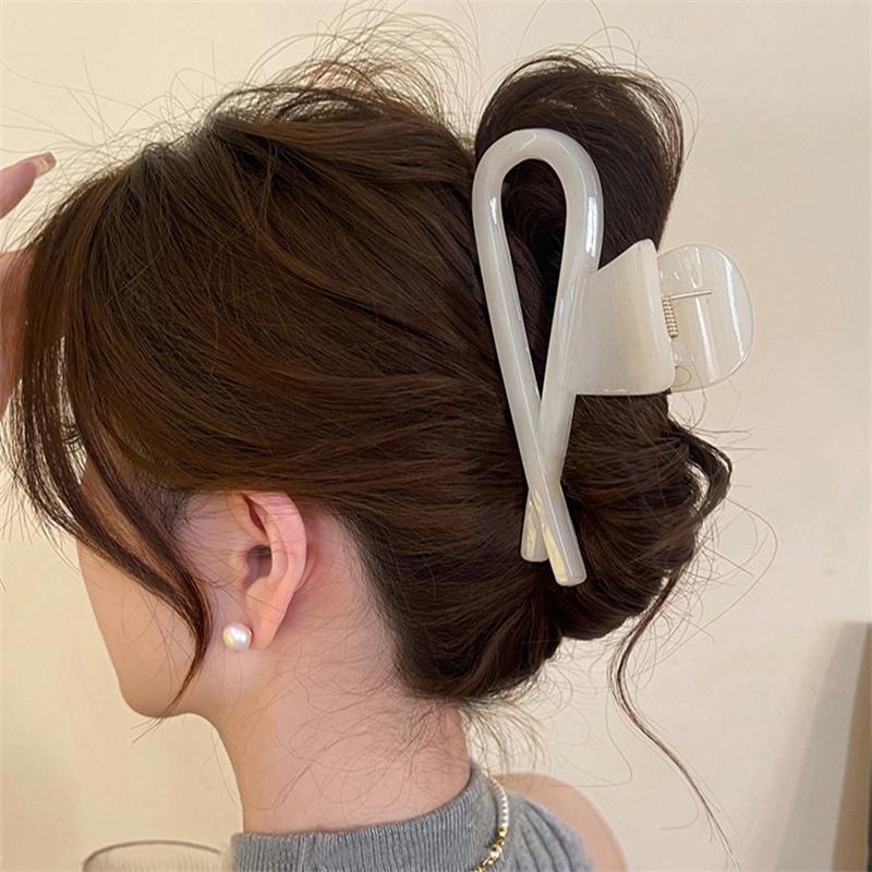 Simple Large Crab Hair Claw Clips Women Girls Solid Color Acrylic Ponytail Hair Clamps Barrettes Hairpins Hair Accessories