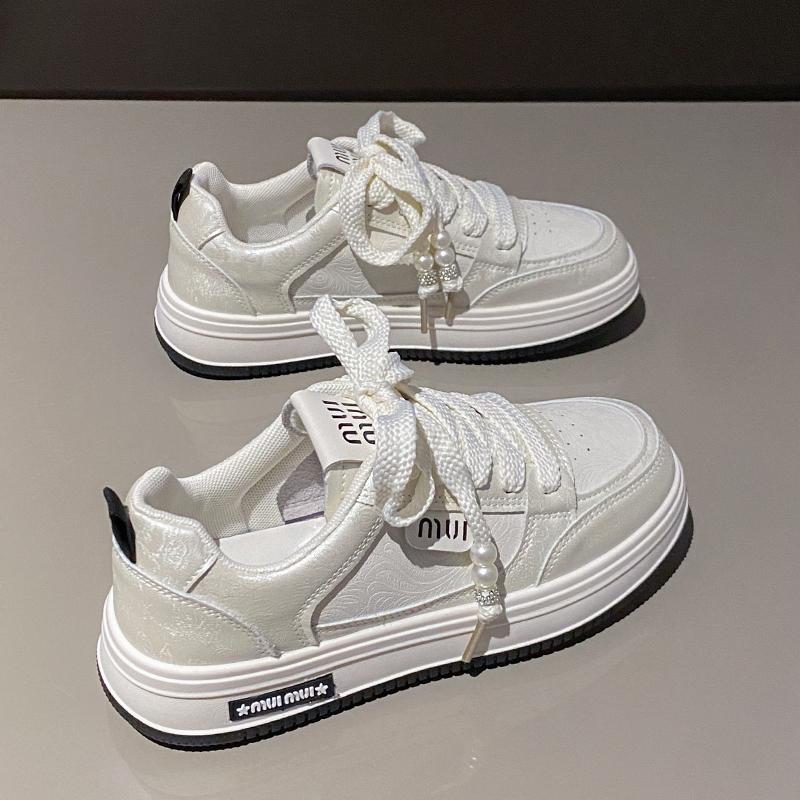 2024 New Women Leathe Flat Shoes Autumn Fashion Breathable Vulcanized White Sports Lace Up Thick Soled Casual Shoes for Women