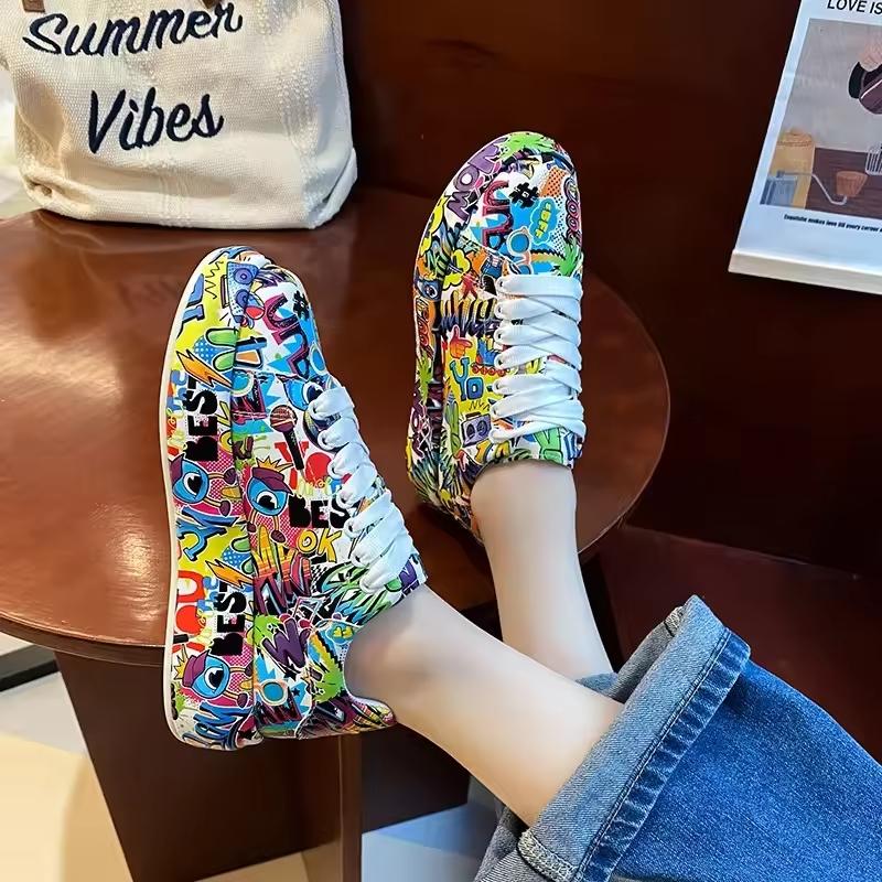 Women's Casual Sneakers Painted Graffiti Lace Up Sports Shoes for Women Flat Ladies Running Shoes Fashion New