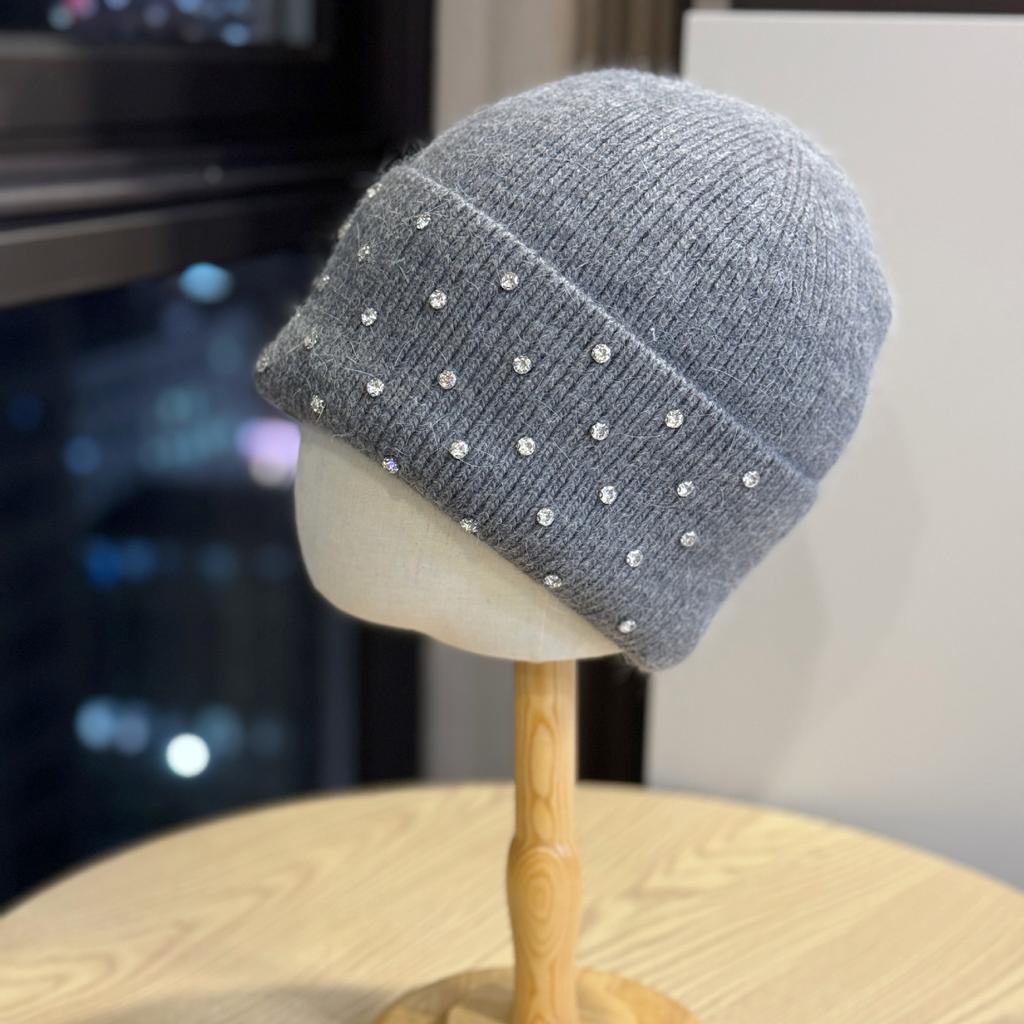 Winter Fashion Warm Large Head Circumference Pullover Hat Winter Thickened Ear Protection Knitted Hat