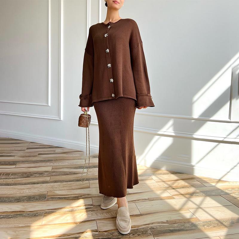 2025 European & American Women's French Fashion Elegant Knitted Cardigan Set Dress