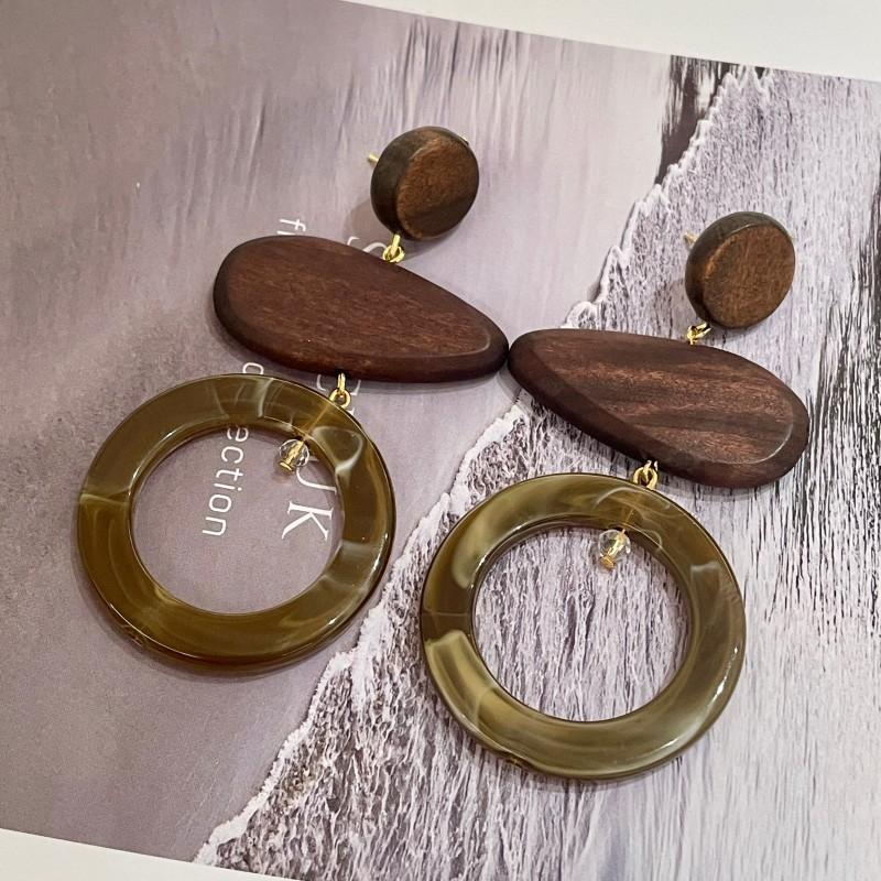 Natural tiger's eye stone series stud earrings for women Maillard exquisite retro earrings niche light luxury high-end temperament earrings