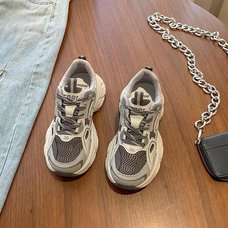 Retro color matching platform dad shoes for women 2025 new small height increase mesh breathable sports and leisure shoes for women