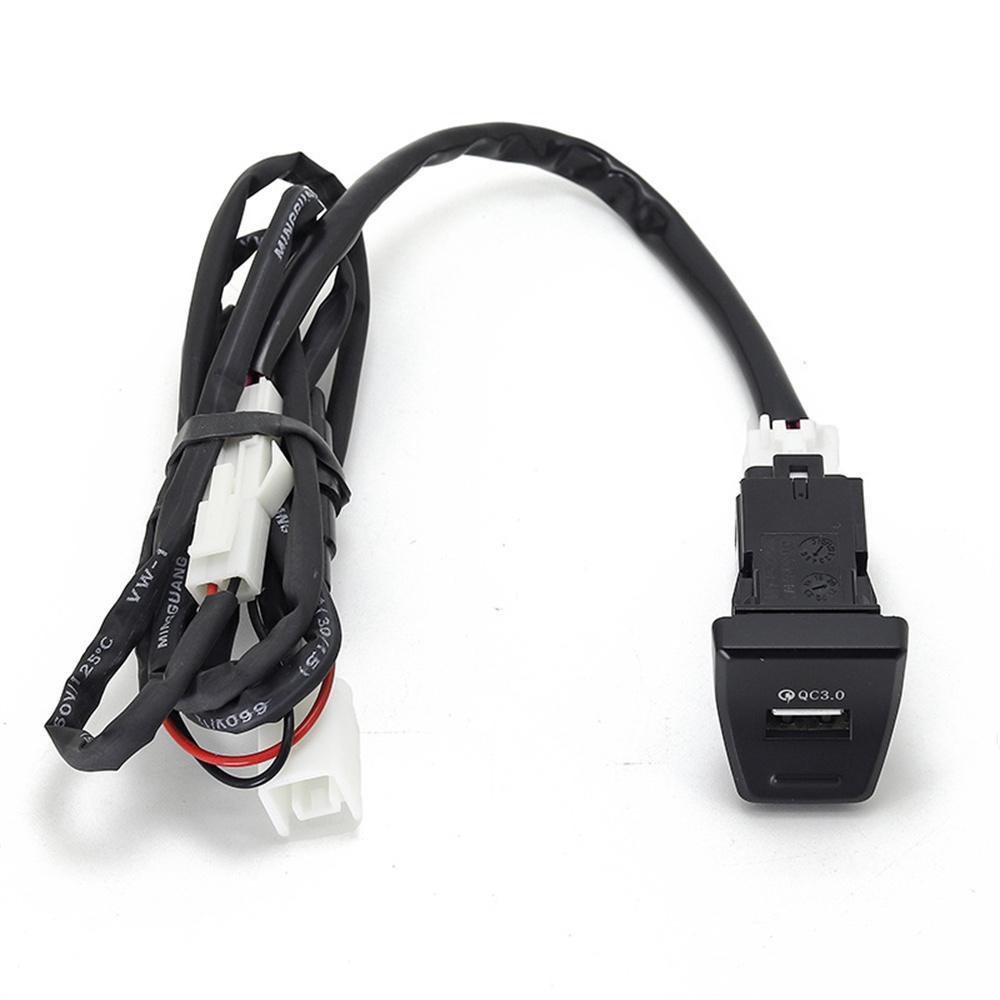 QC3.0 USB Nabíječka do auta Pozice středového panelu Zásuvka pro rychlé nabíjení vhodná pro Toyota RAV4 2019-2020