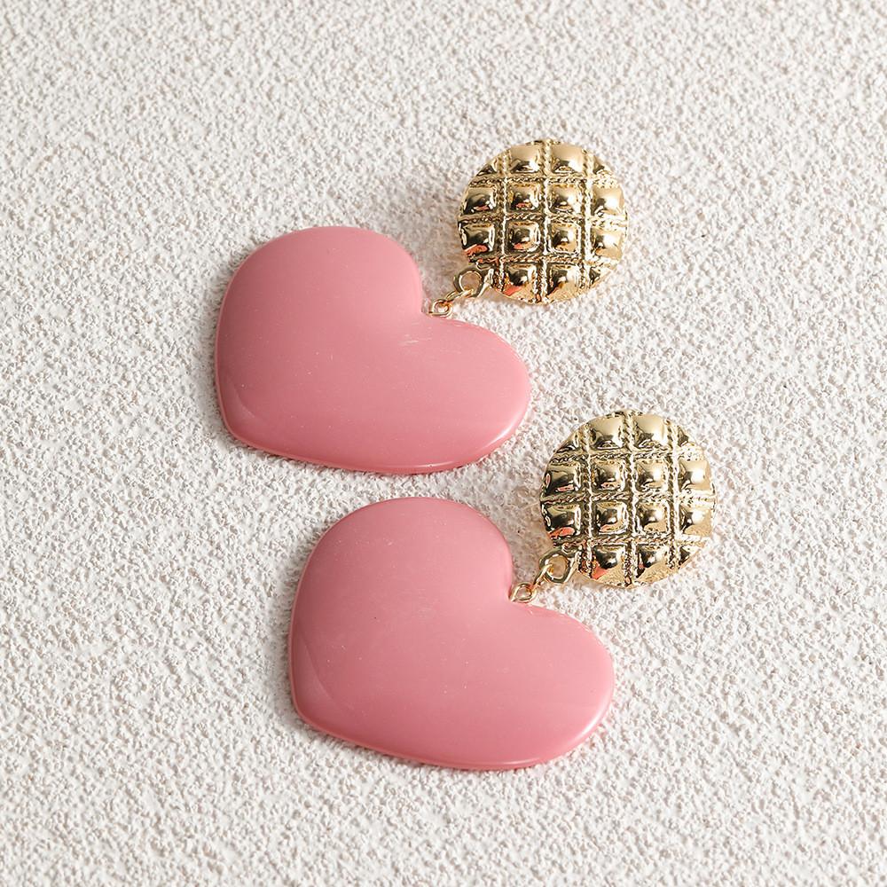 Stylish And Trendy Heart Pendant Earrings Alloy Material For Women