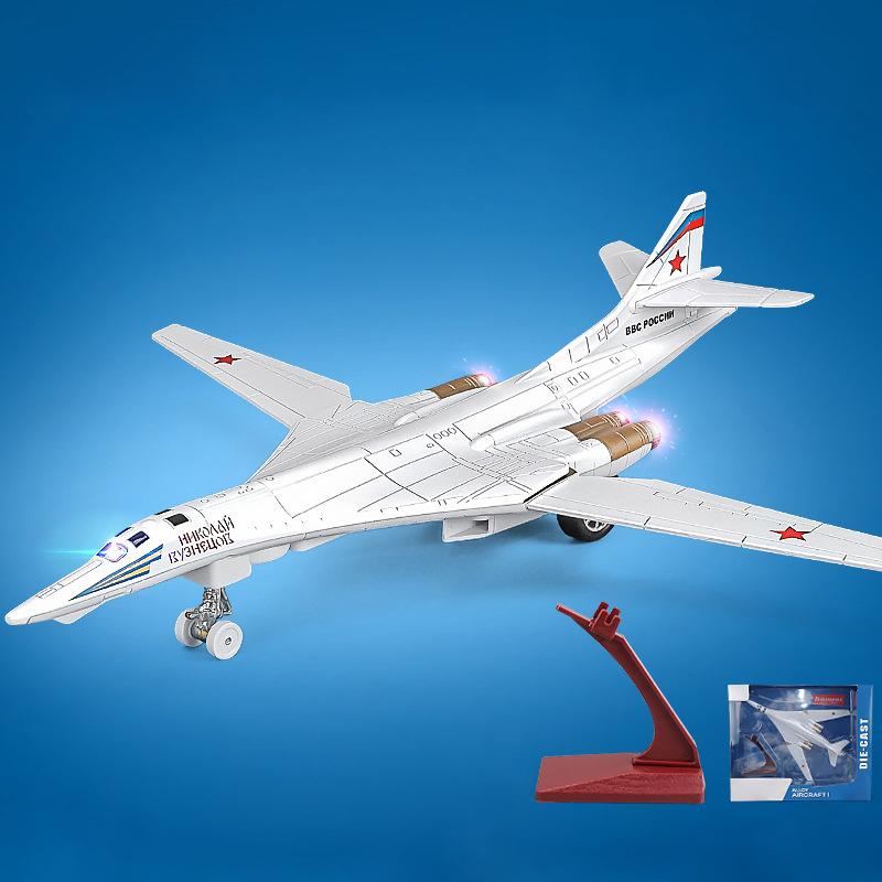 1:200 Tu-160 Strategic bomber Blackjack White swan Alloy Metal Diecast Model Plane Sound & Light Pull Back Children s toys Gifts