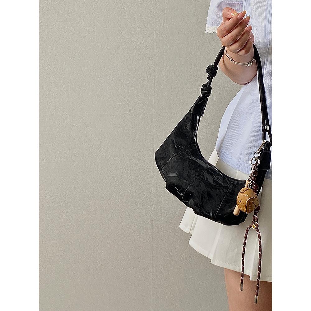 IELGY Ladies Underarm Bag All-Match Lazy Style Black Portable Croissant Bag