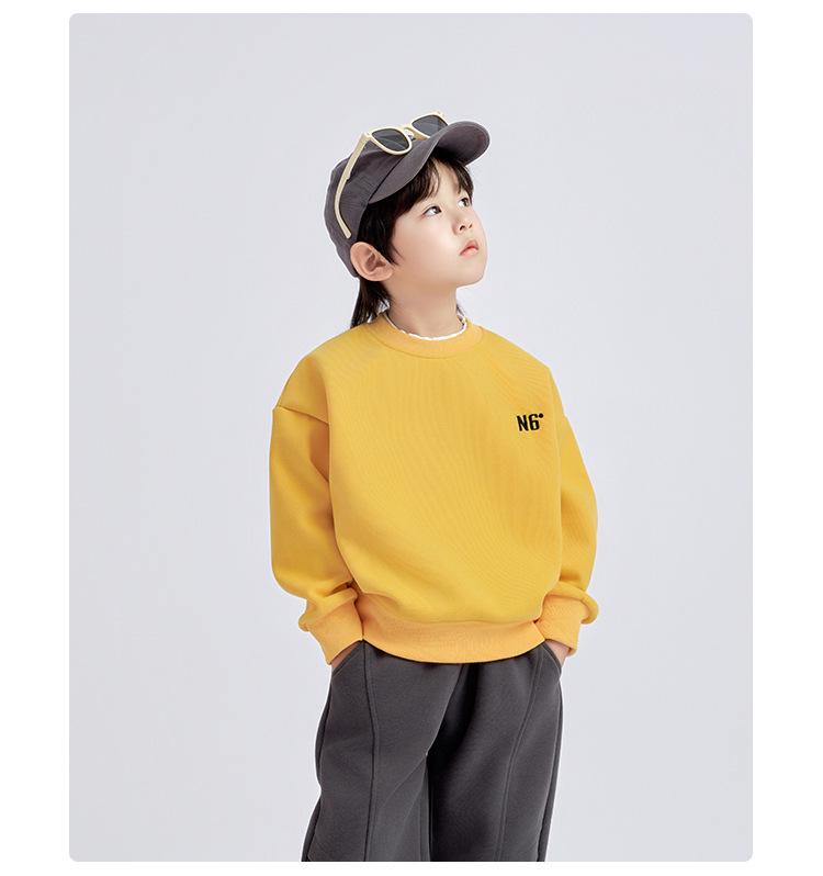 2025 Autumn Stylish Boys' Layered Two-Piece Spliced Sweatshirt T-Shirt, Long Sleeve Casual Top