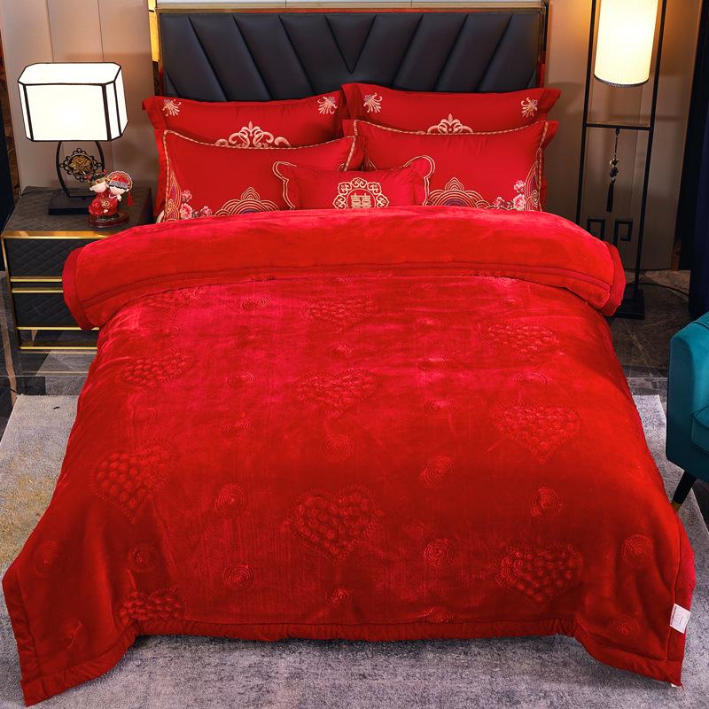 Winter Thickened Raschel Wedding Blanket – Double Layer Quilt for Students & Couples