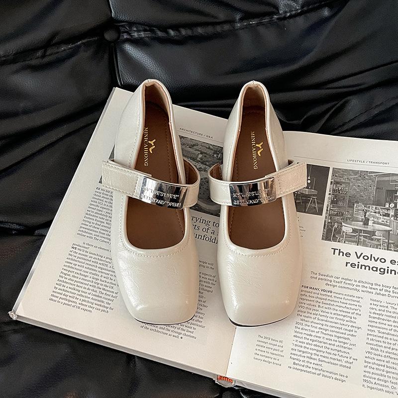 Versatile temperament One-word buckle square head shallow mouth single shoes women's summer fashion heightening buckle thin wedge heel Mary Jane shoes