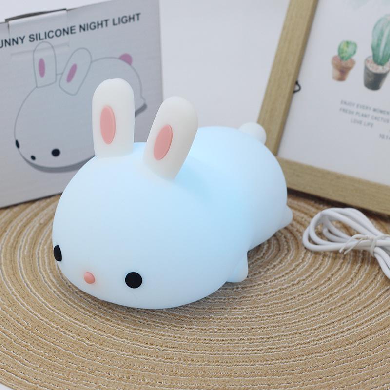 Семицветная силиконовая прикроватная лампа: Мягкий, безопасный для глаз ночник 1W