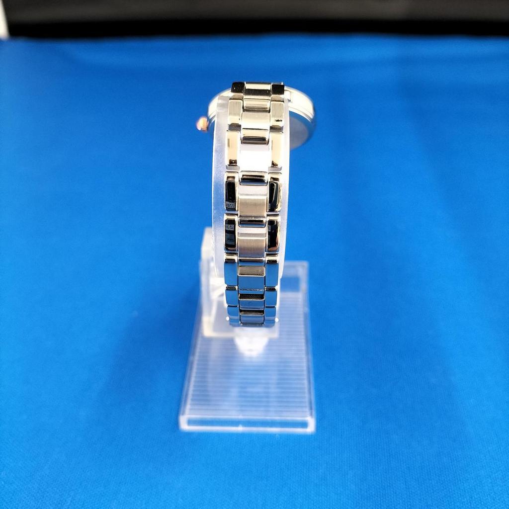 Used SEIKO V117-KBY0 Watch