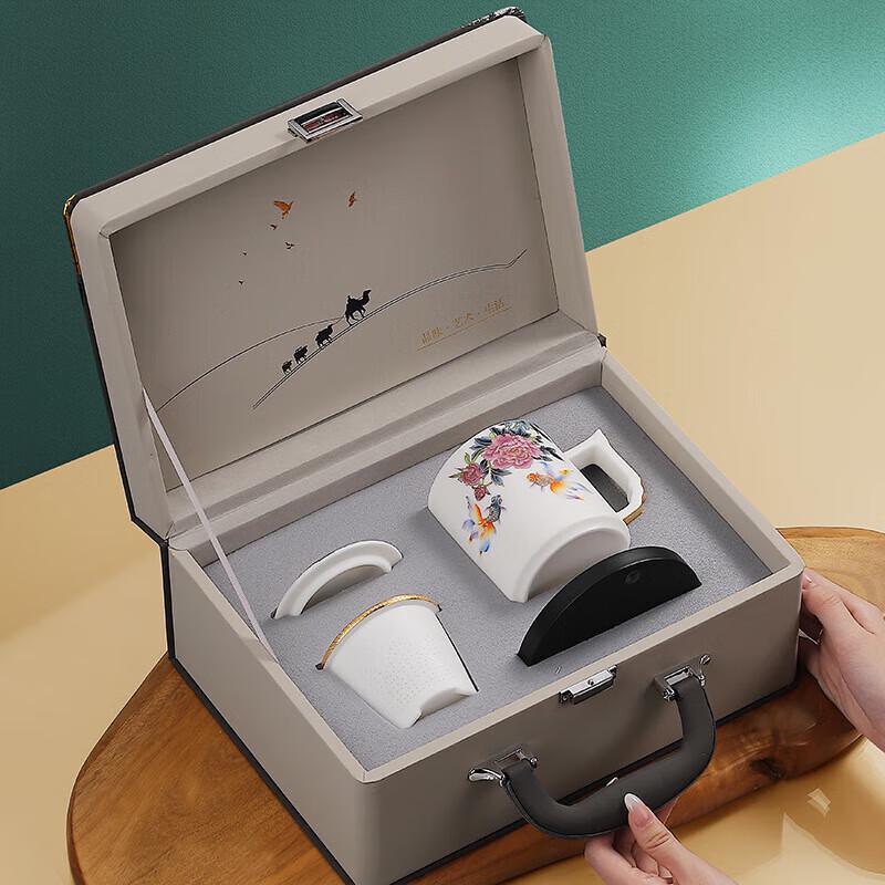 Chaxun Mutton-Fat Jade Porcelain Tea Infuser Mug