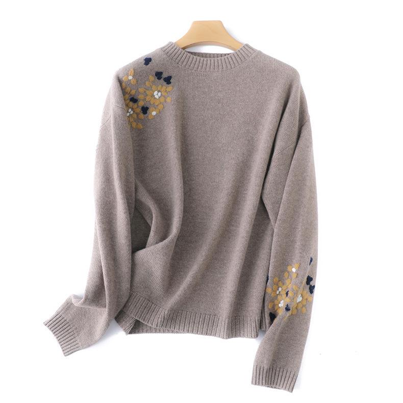 2025 Fall/Winter Women's Embroidered Loose Pure Wool Turtleneck Sweater, Thickened Long Sleeve Knitwear in Lazy Style