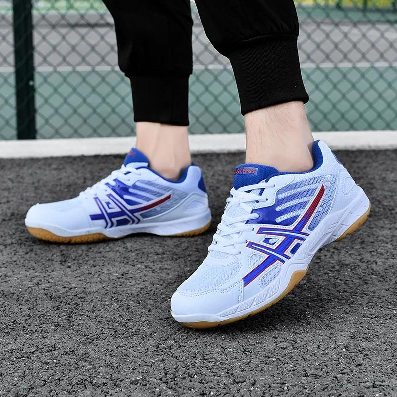 Men Badminton Shoes Training Outdoor Non-slip Boys High Quality Wear Resistant Sneakers Breathable Professional Volleyball Shoes