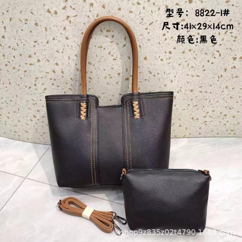 

ashion shoulder large capacity year classic retro handbag atmospheric simple mother and child bag чёрный