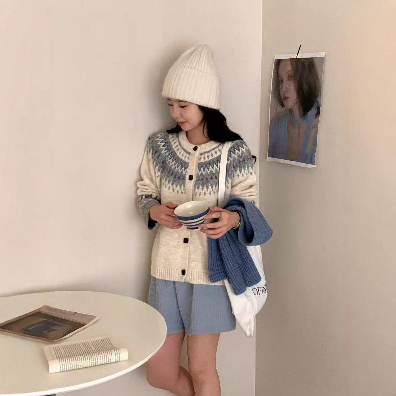 Autumn and winter new Fair Island jacquard retro contrasting color design single-breasted loose long-sleeved knitted jacket