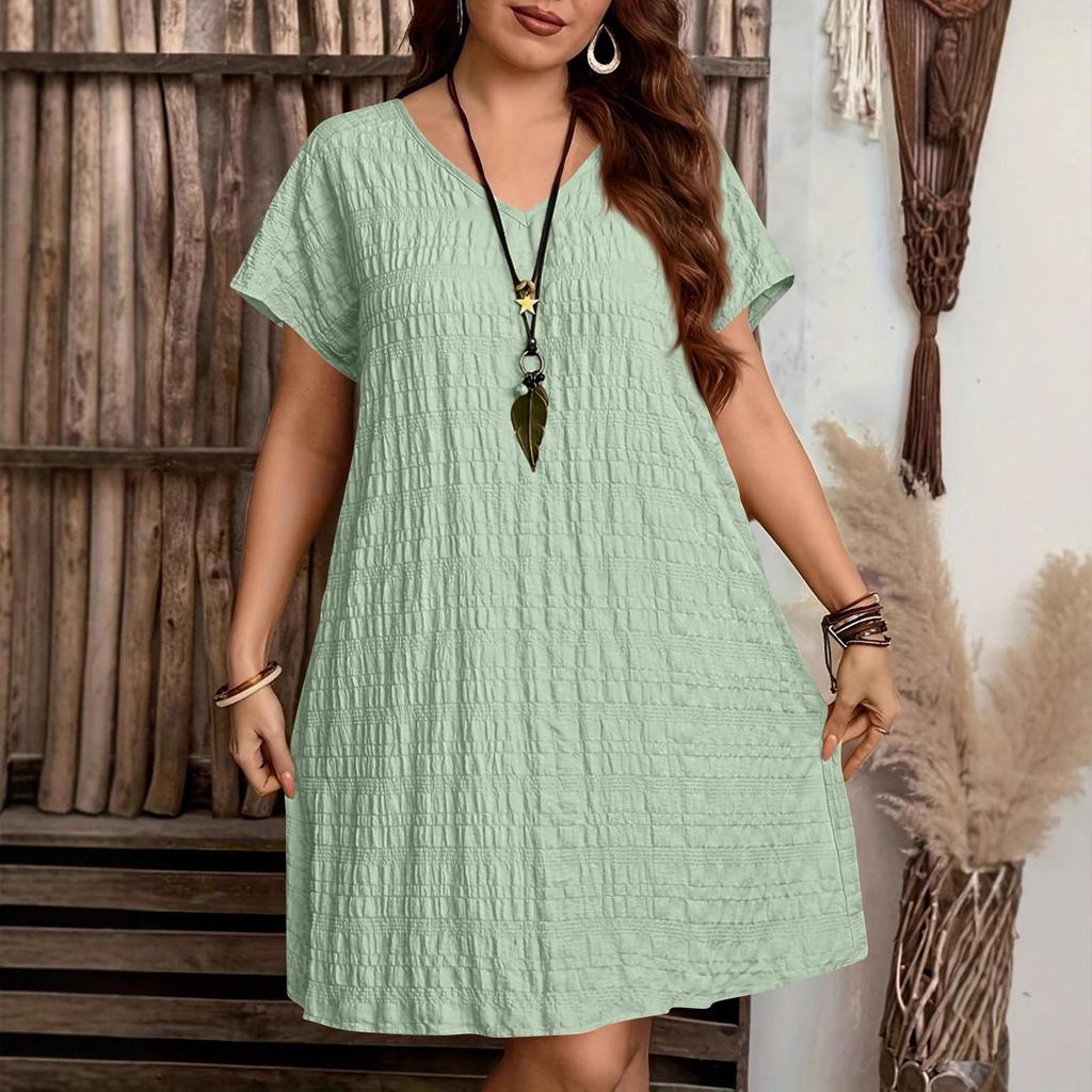 Plus Size Summer Fashion V-Neck Loose Dress for Beach Vacation