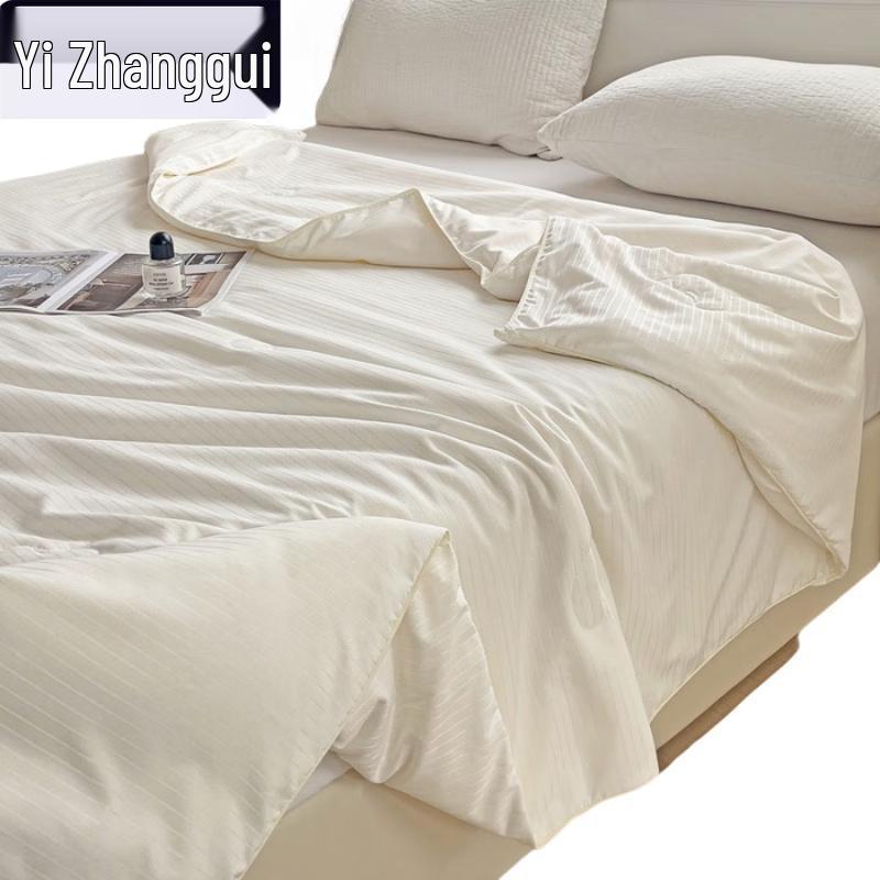 Yizhanggui Blended Summer Quilt