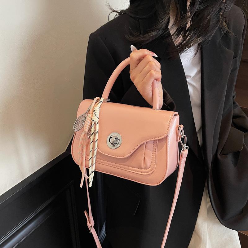 Fashion Portable Small Square Bag Women's New Versatile Shoulder Messenger Bag