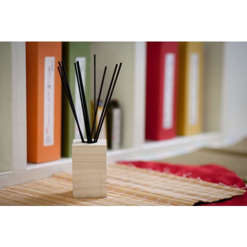 Daiko Bamboo Color Fragrance, Sandalwood, Yellow, 50ml (x 1)